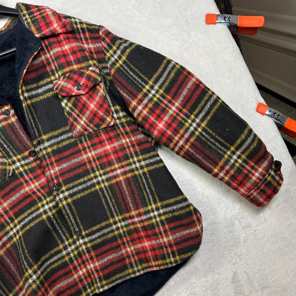 Vintage Men's Shirt Jacket Red Black Plaid Fleece Lined Anchor Button Outdoor - Picture 7 of 11